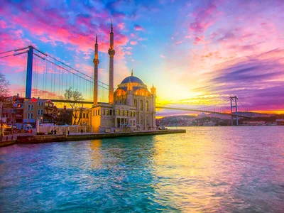 View of Istanbul's Asian and European sides